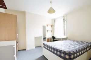 Photo 1- click for photo gallery